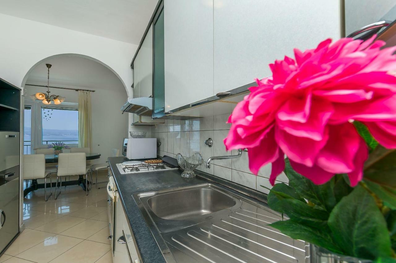 Apartment Marijana Omiš Dış mekan fotoğraf