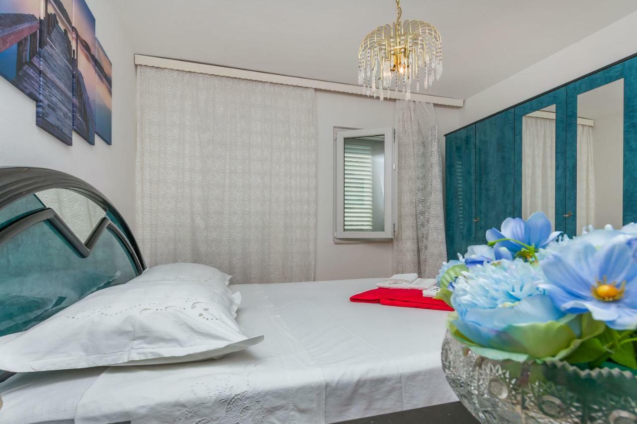 Apartment Marijana Omiš Dış mekan fotoğraf